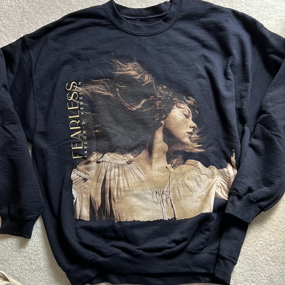 NWOT Fearless (TV) Sweater